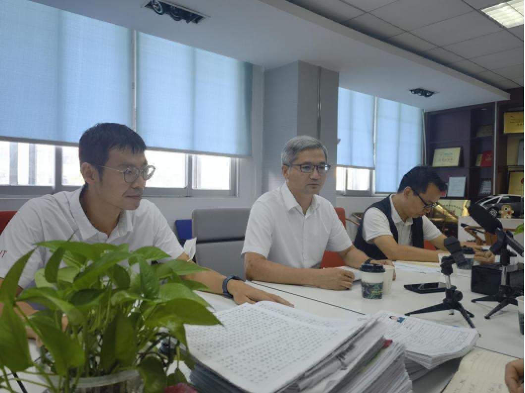 校领导率队调研指导伦理片
学生工作
